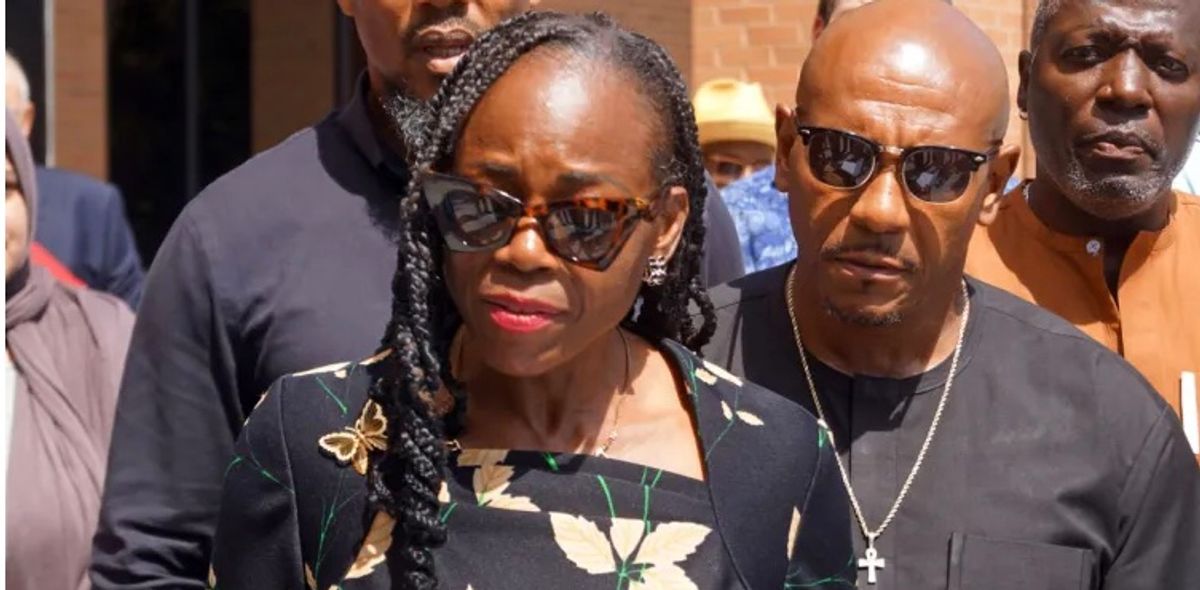 State Rep. Carol Ammons, husband, plead not guilty to corrup...