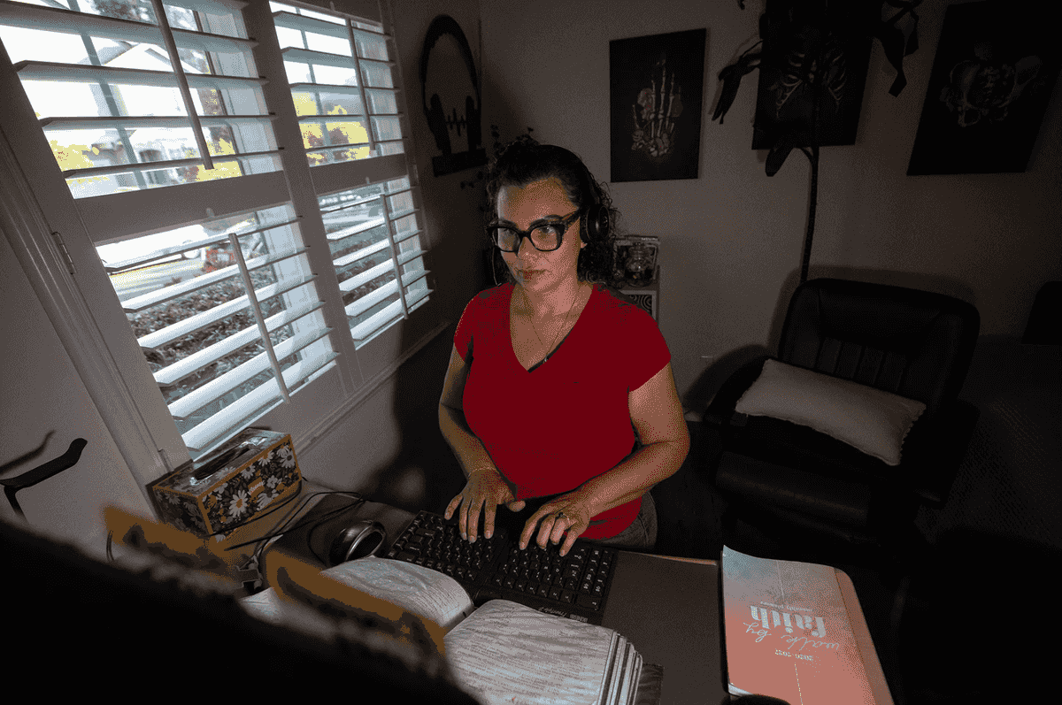 Kaiser nurses say technology is making their jobs — and pati...