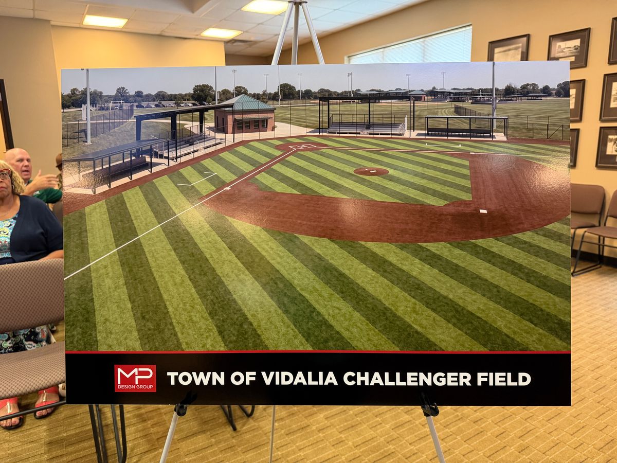 Vidalia approves $1 million Challenger Field in hydroelectri...
