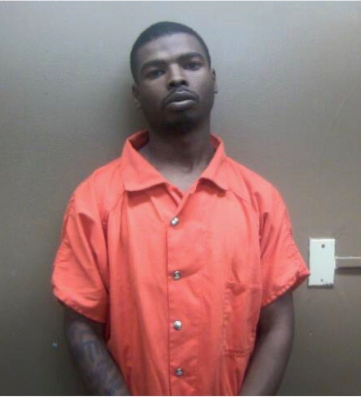 Natchez man arrested on sexual battery warrant in Adams Coun...