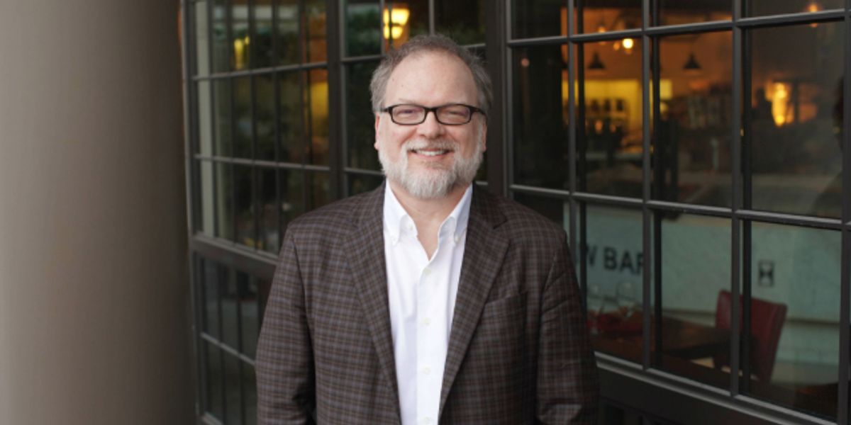 Natchez's NYT Bestselling author Greg Iles has died