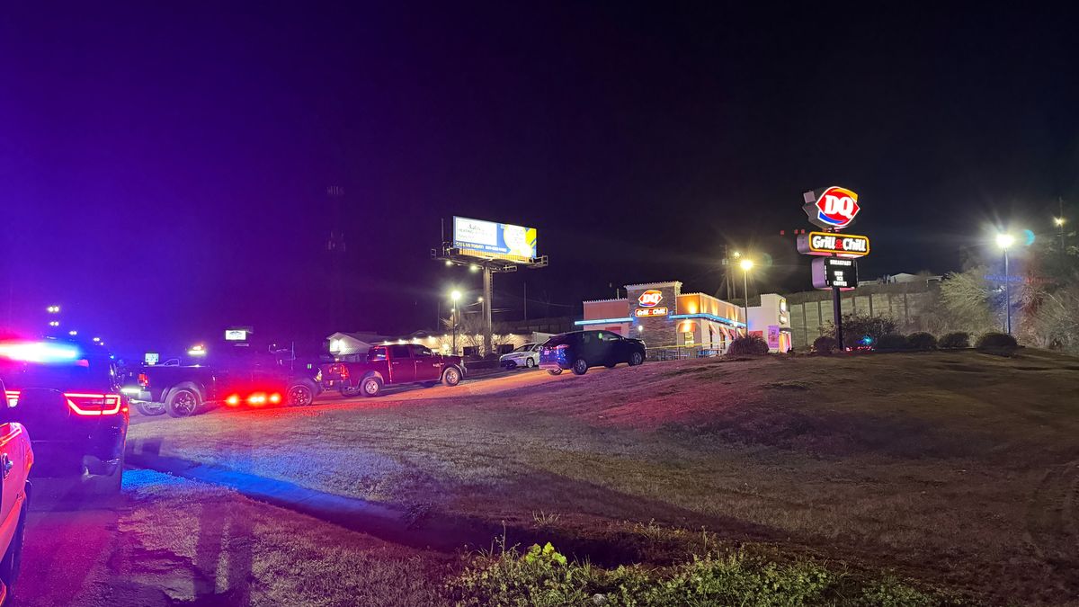 Natchez Police respond to shots fired in Dairy Queen parking...