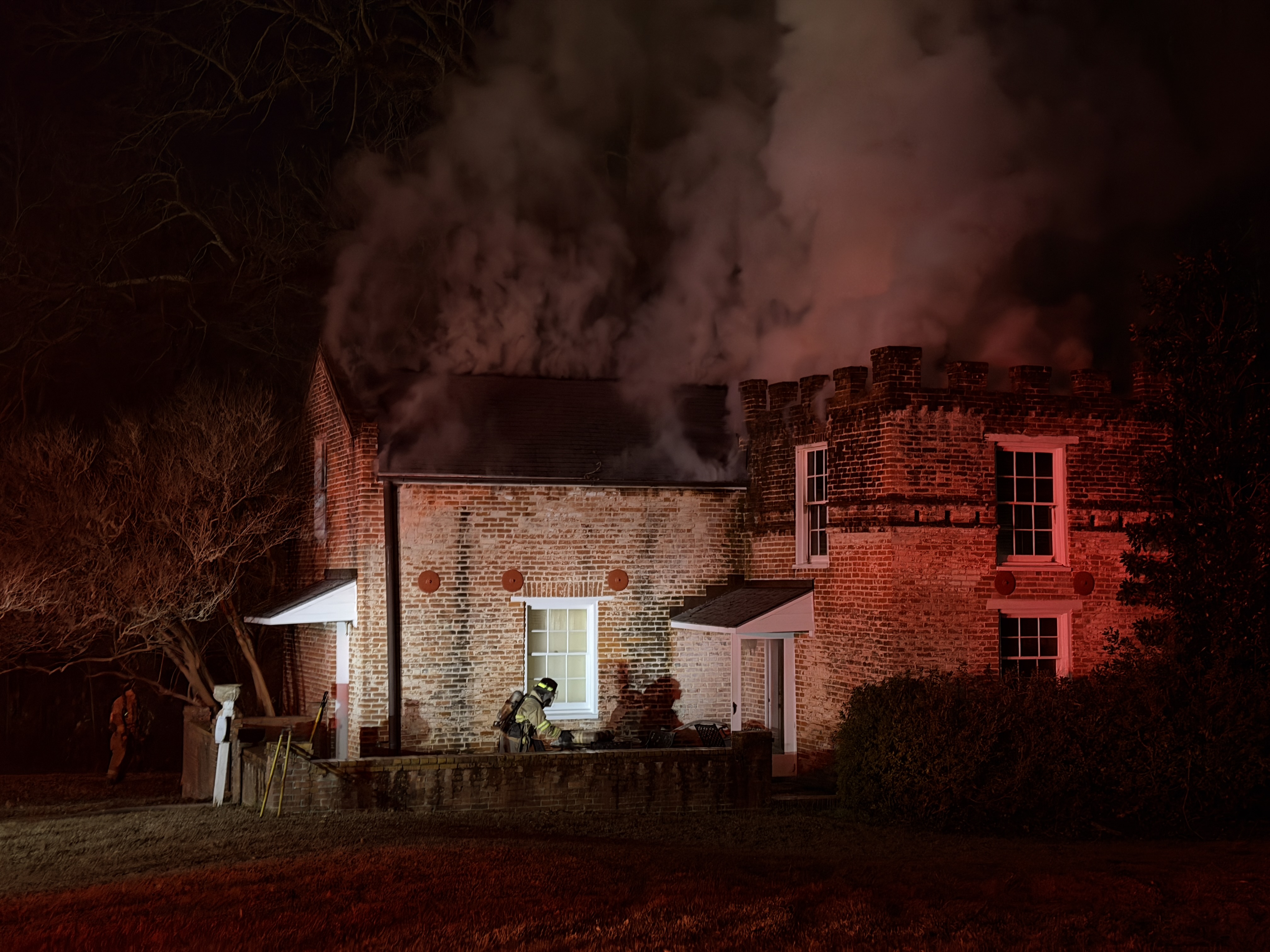 Natchez firefighters battle blaze at historic Dunleith Dairy Barn