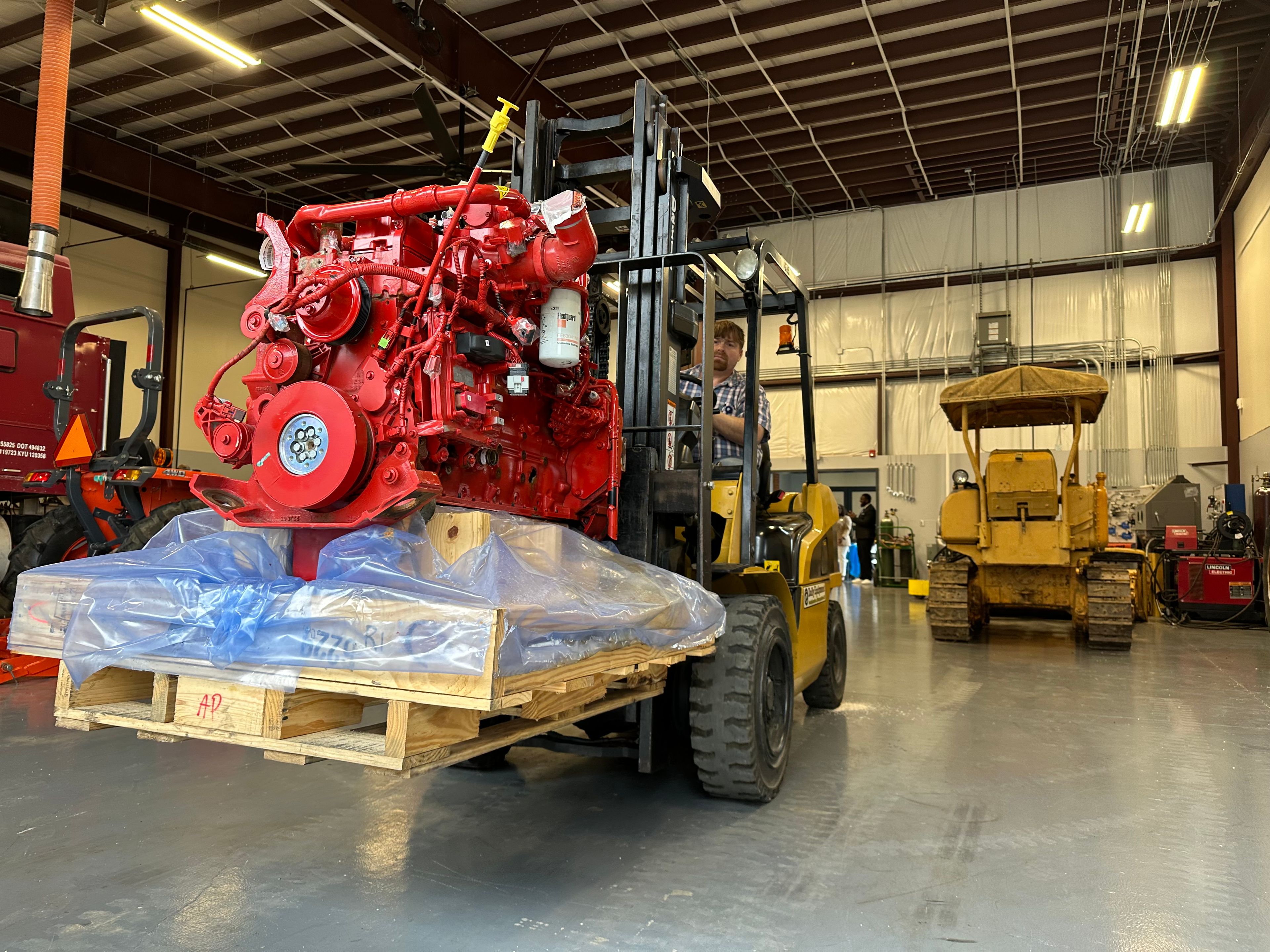 Co-Lin's diesel program receives large engine donation from