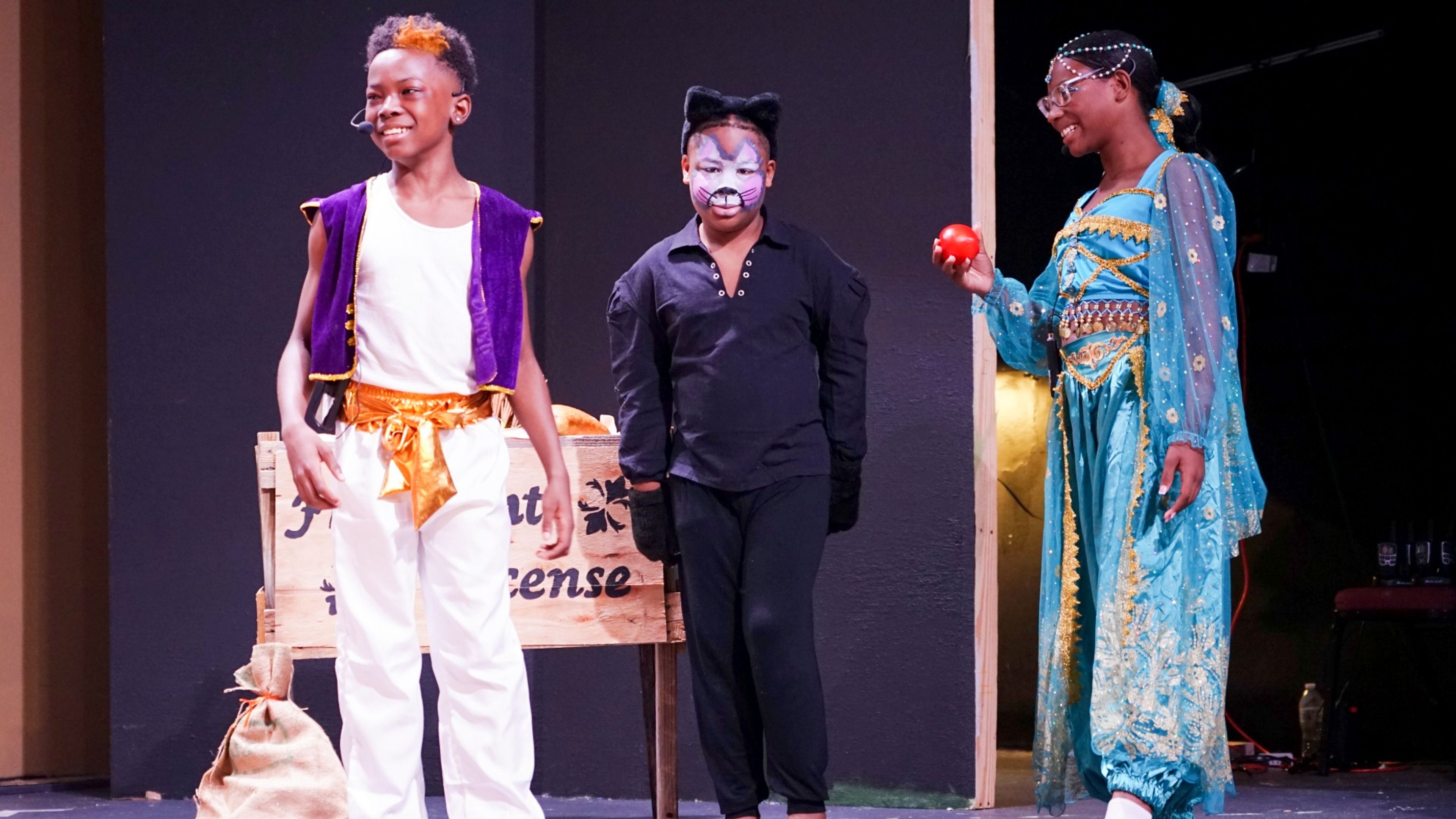 Arabian Night': Students put on Aladdin production at NLT