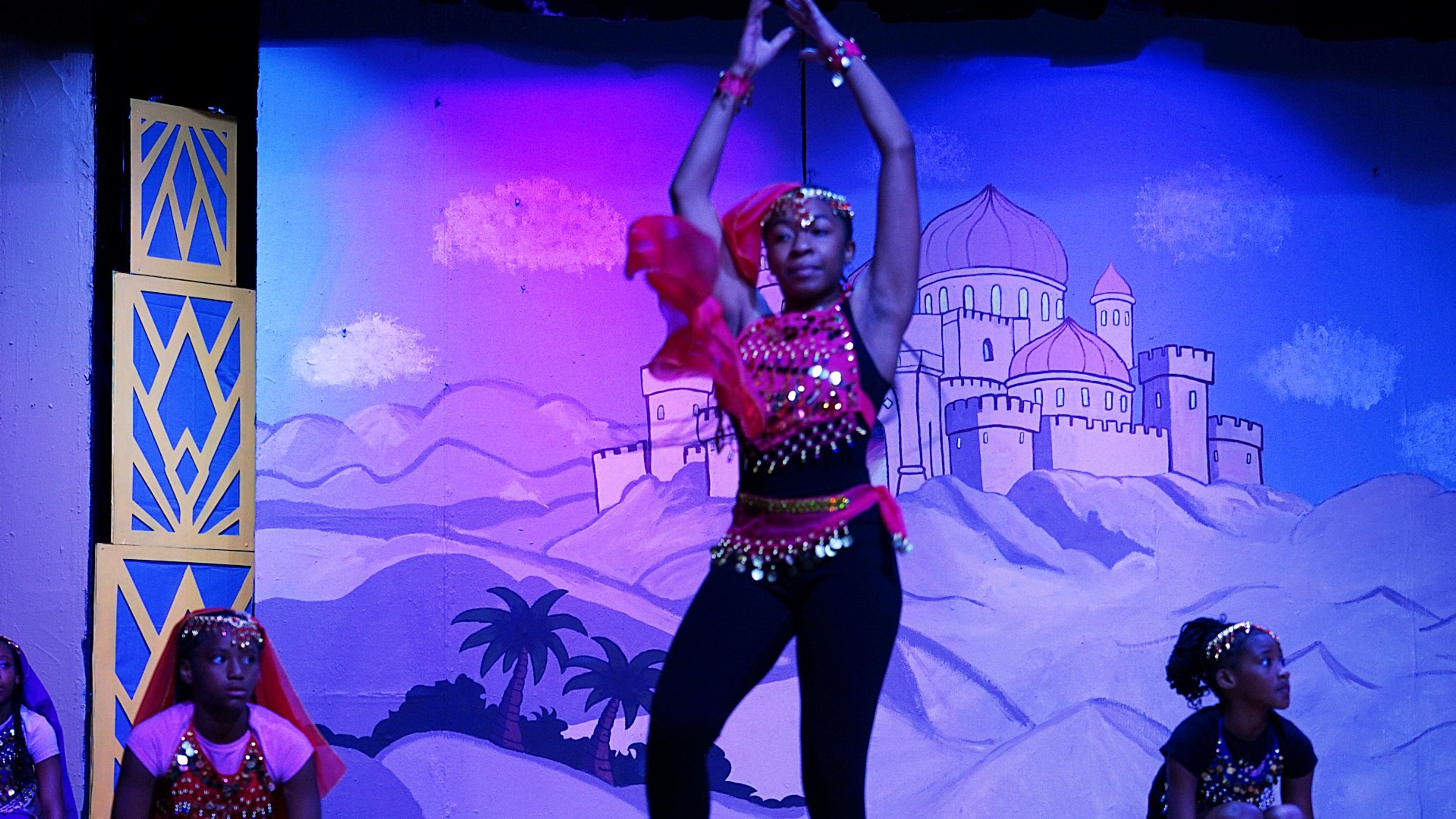 Arabian Night': Students put on Aladdin production at NLT