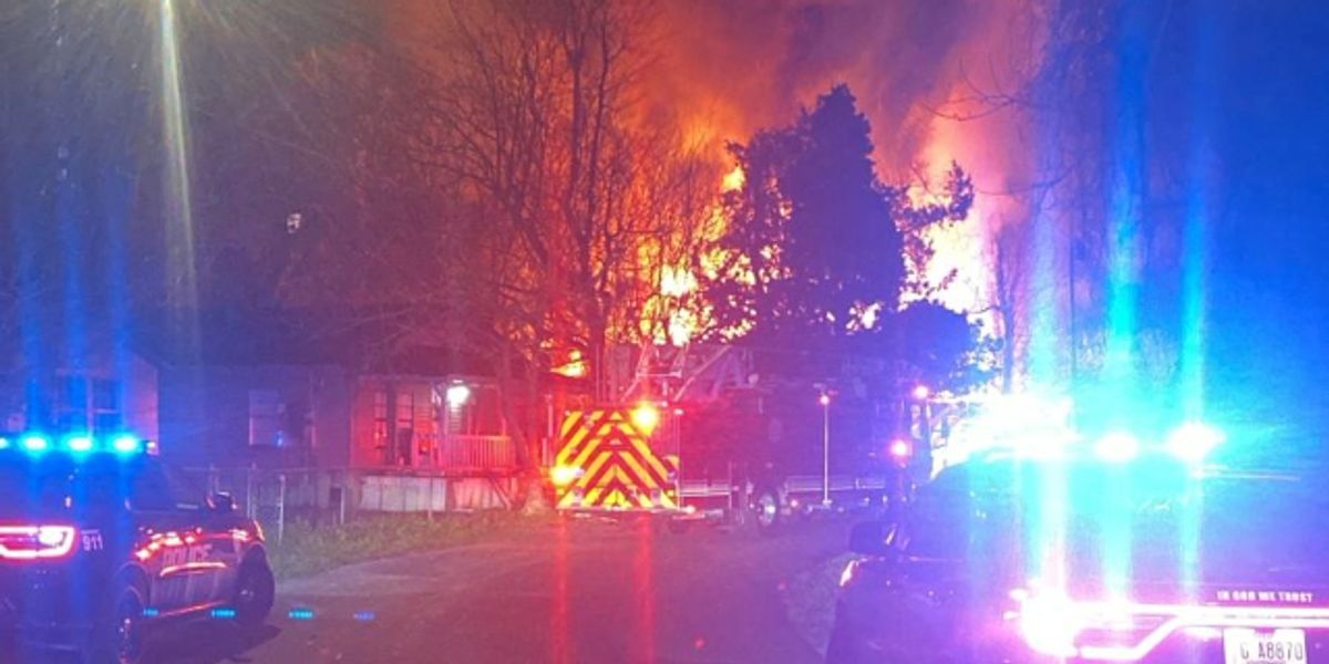 Developing: Man loses life in early morning house fire