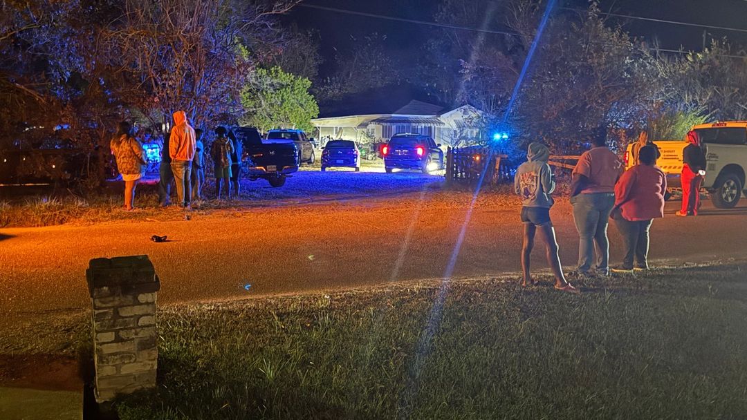 Adams County Sheriff's Office seeks tips after missing 19yearold fou...(00)