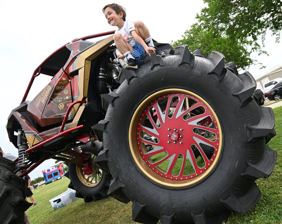 Trucks on the Bluff brings big rigs and family fun to Natchez riverfront