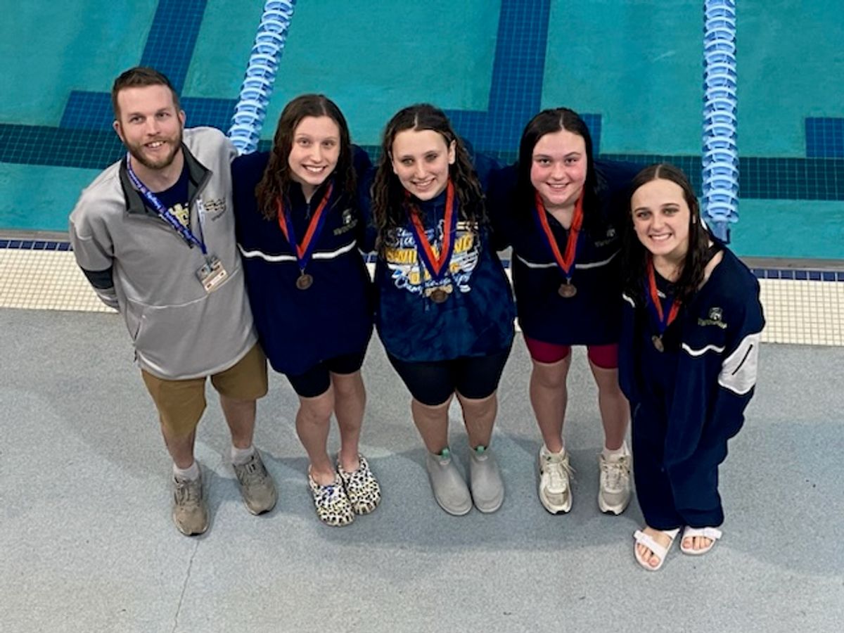 Swimmers bring home medals