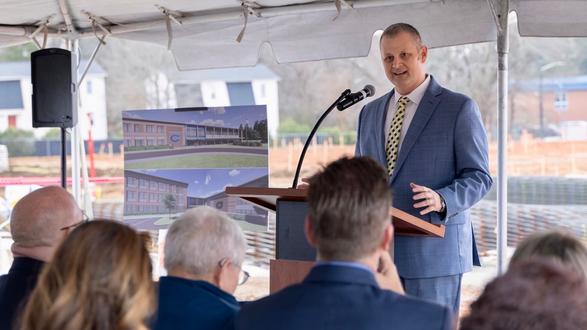 Building the future: Clayton High School construction now un...