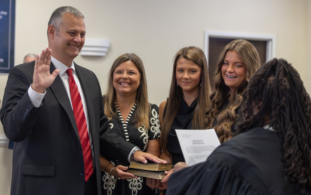 Schools welcome Pearce as superintendent