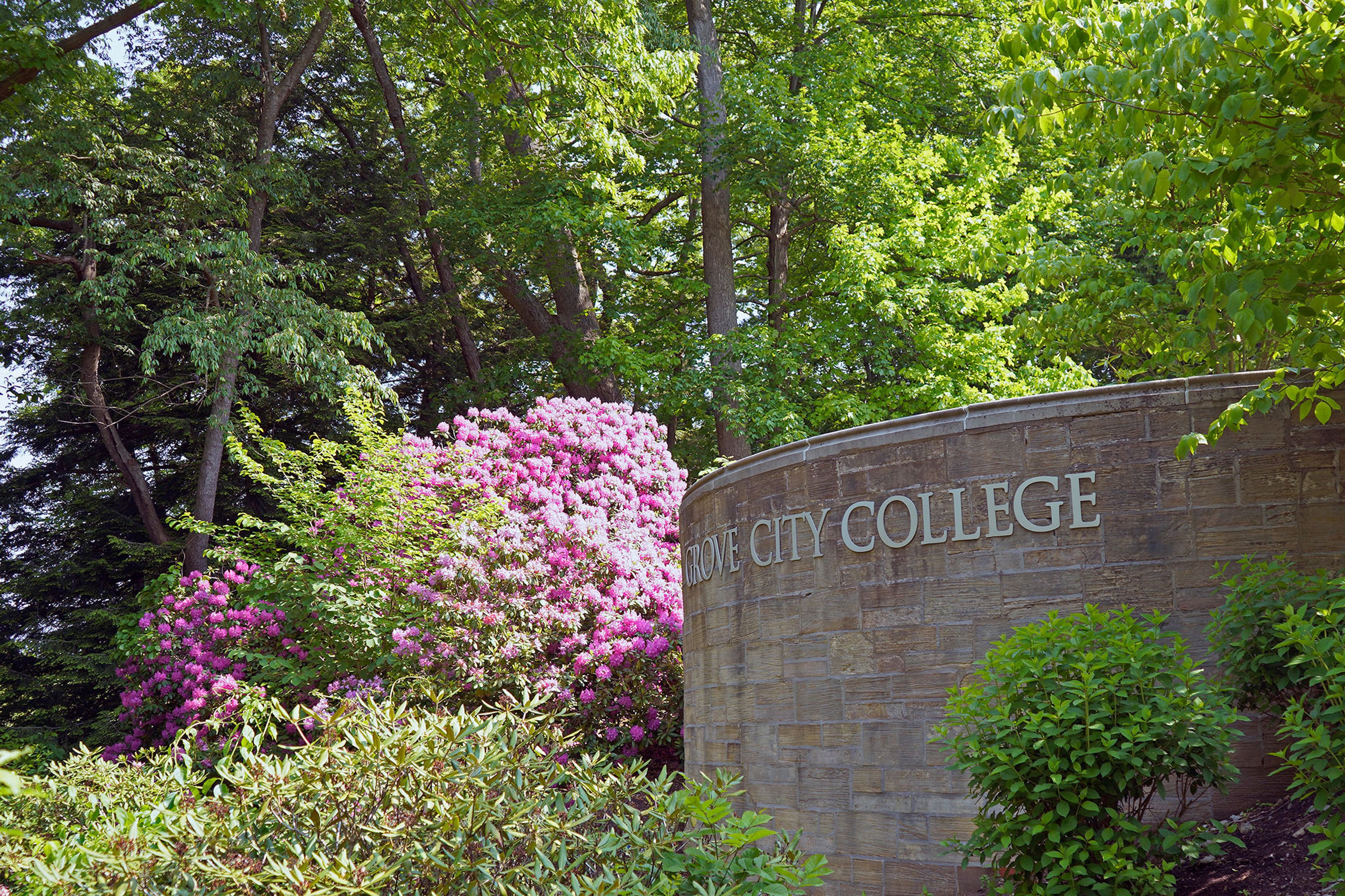 Clayton resident is Grove City grad