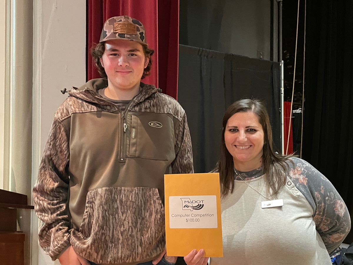 Leopold students take part in MoDOT bridge competition