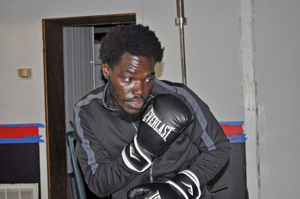 The Real Deal: Troy's McIntyre sets sights on pro boxing