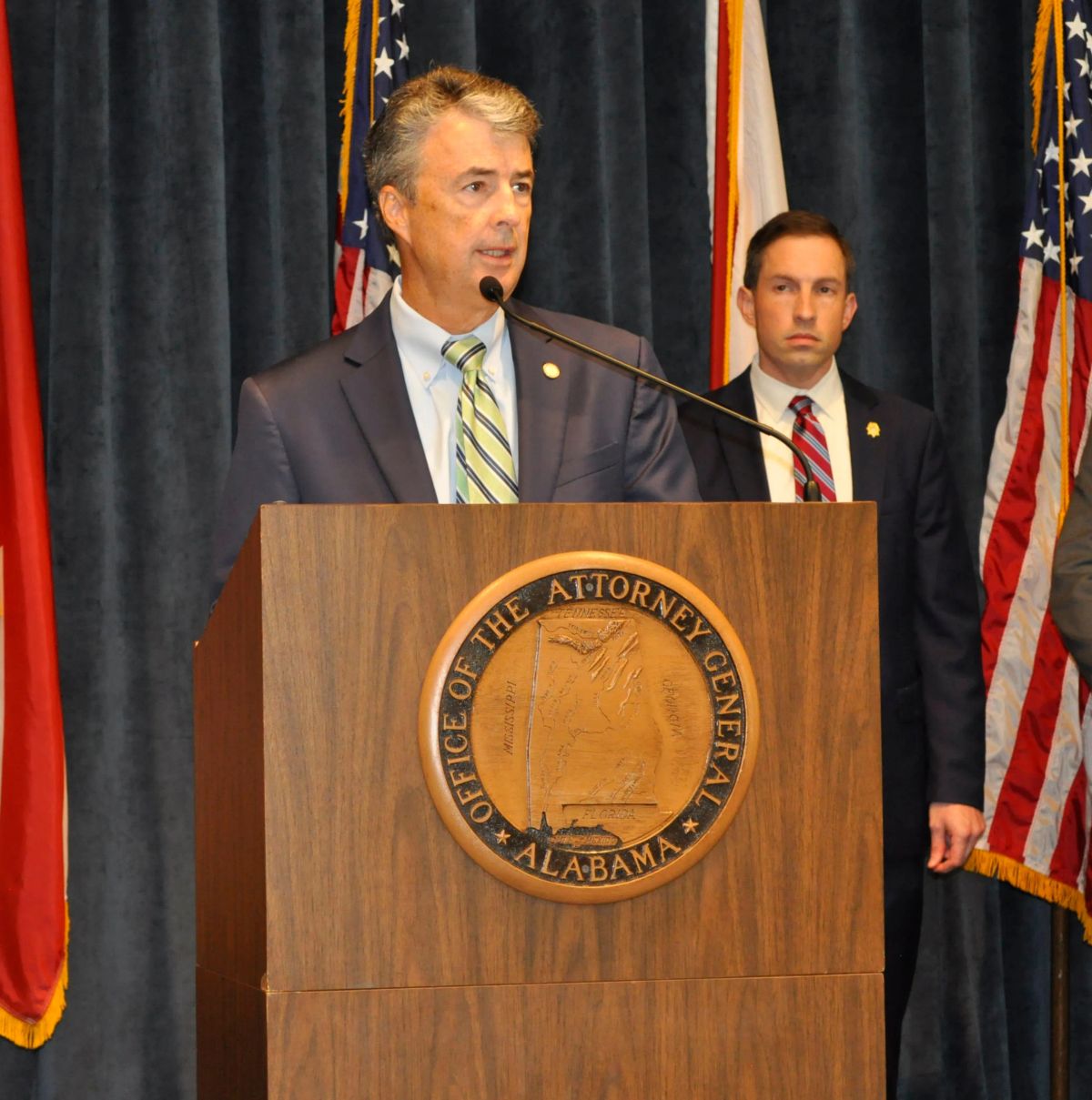 Alabama Attorney General issues statewide cease and desist order for illegal Kratom products