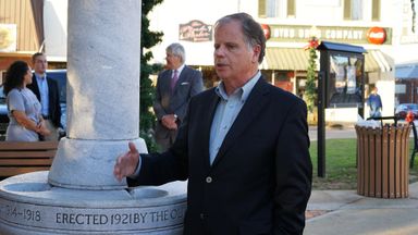 Former Senator Doug Jones planning to run for governor