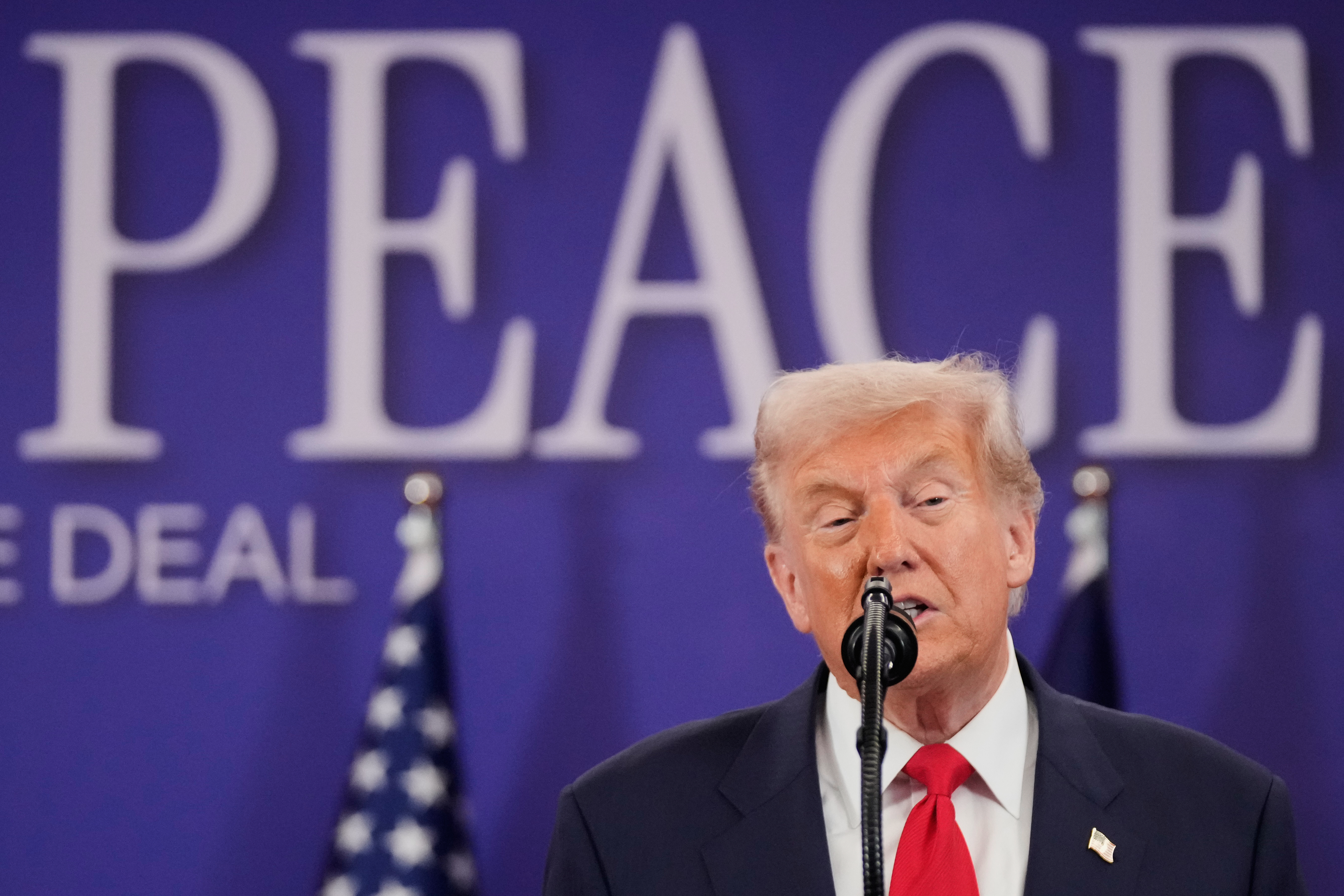 🟥 (Market Recap)"Ibovespa tocca nuovo massimo storico: ottimismo dopo incontro Trump-Lula"