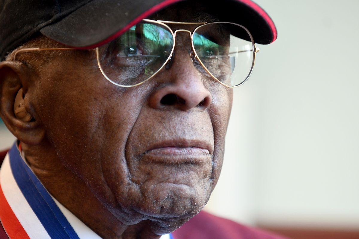 One of the last surviving Tuskegee Airmen remembers struggle...