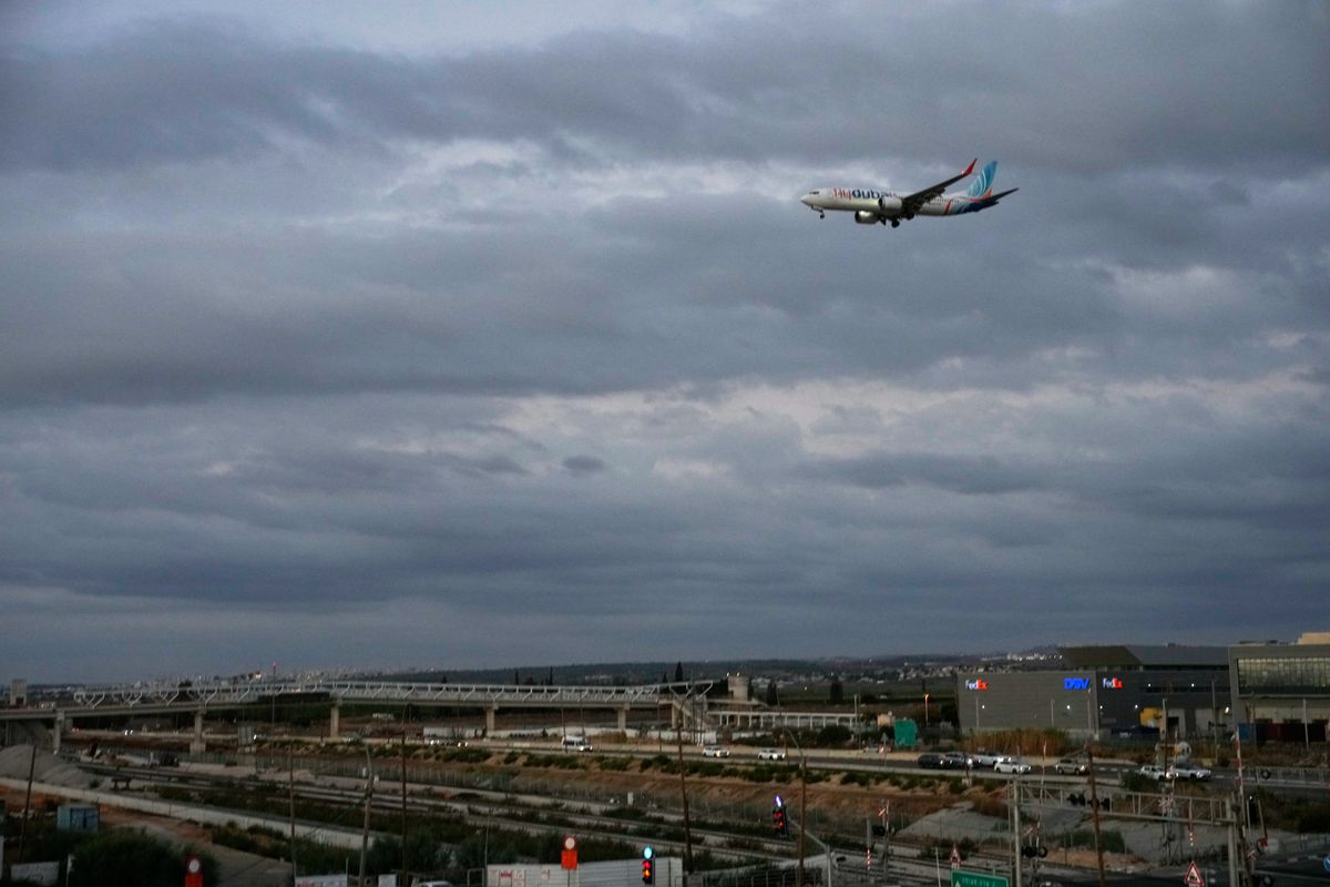 Ax-wielding FlyDubai co-pilot had been flagged over extremis...