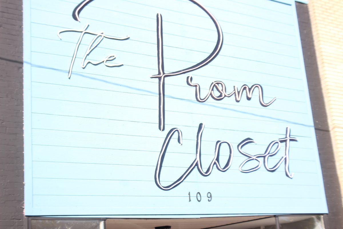 The Prom Closet brings style, flare to Downtown Poplar Bluff