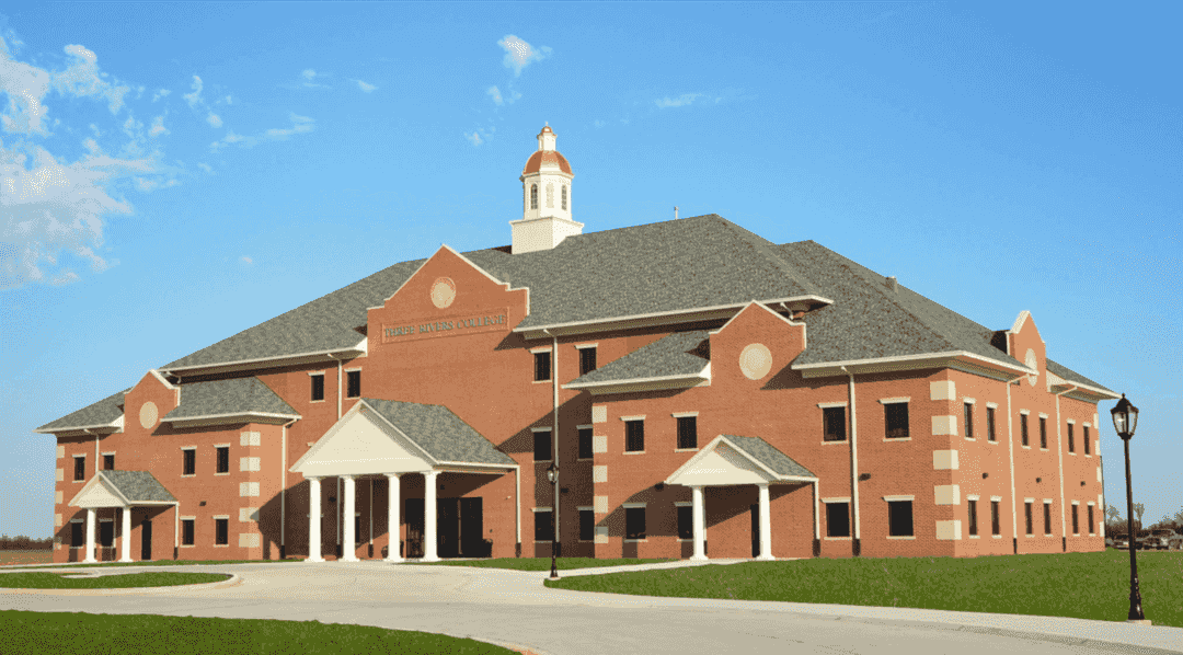 New agriculture classroom opens at Three Rivers Sikeston cam...