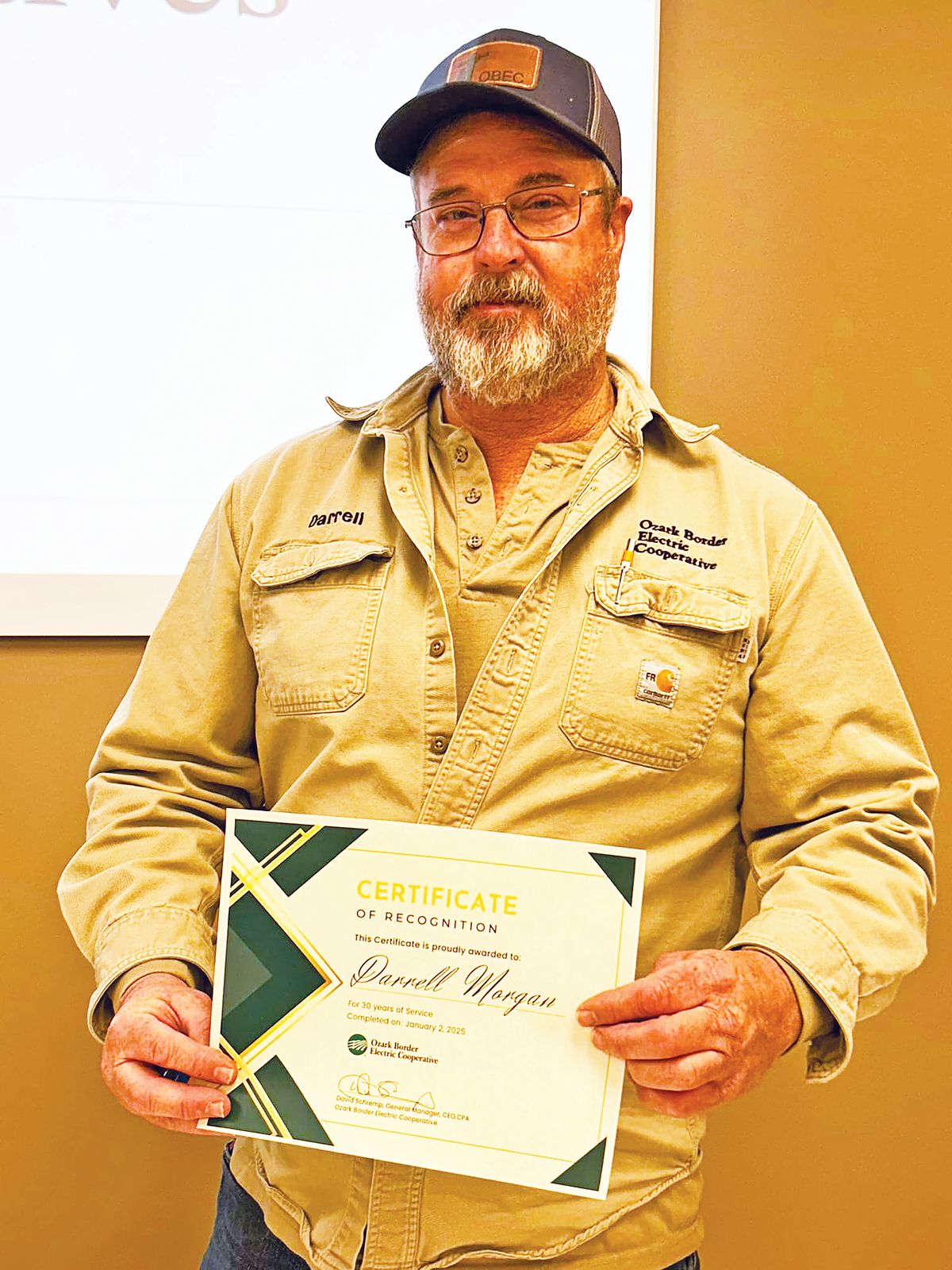 Darrell Morgan After three decades, Darrell Morgan hangs up his lineman gea...