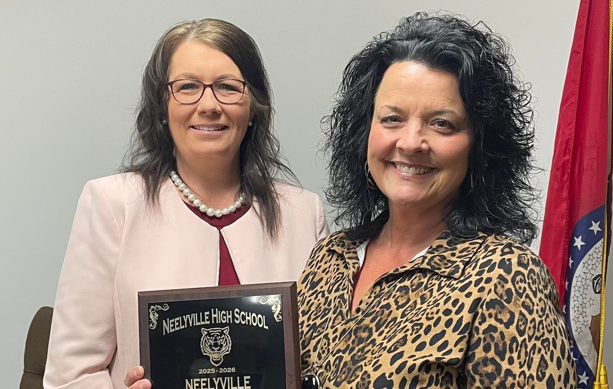 Neelyville schools honor teachers of the year, share tuition and dental care updates