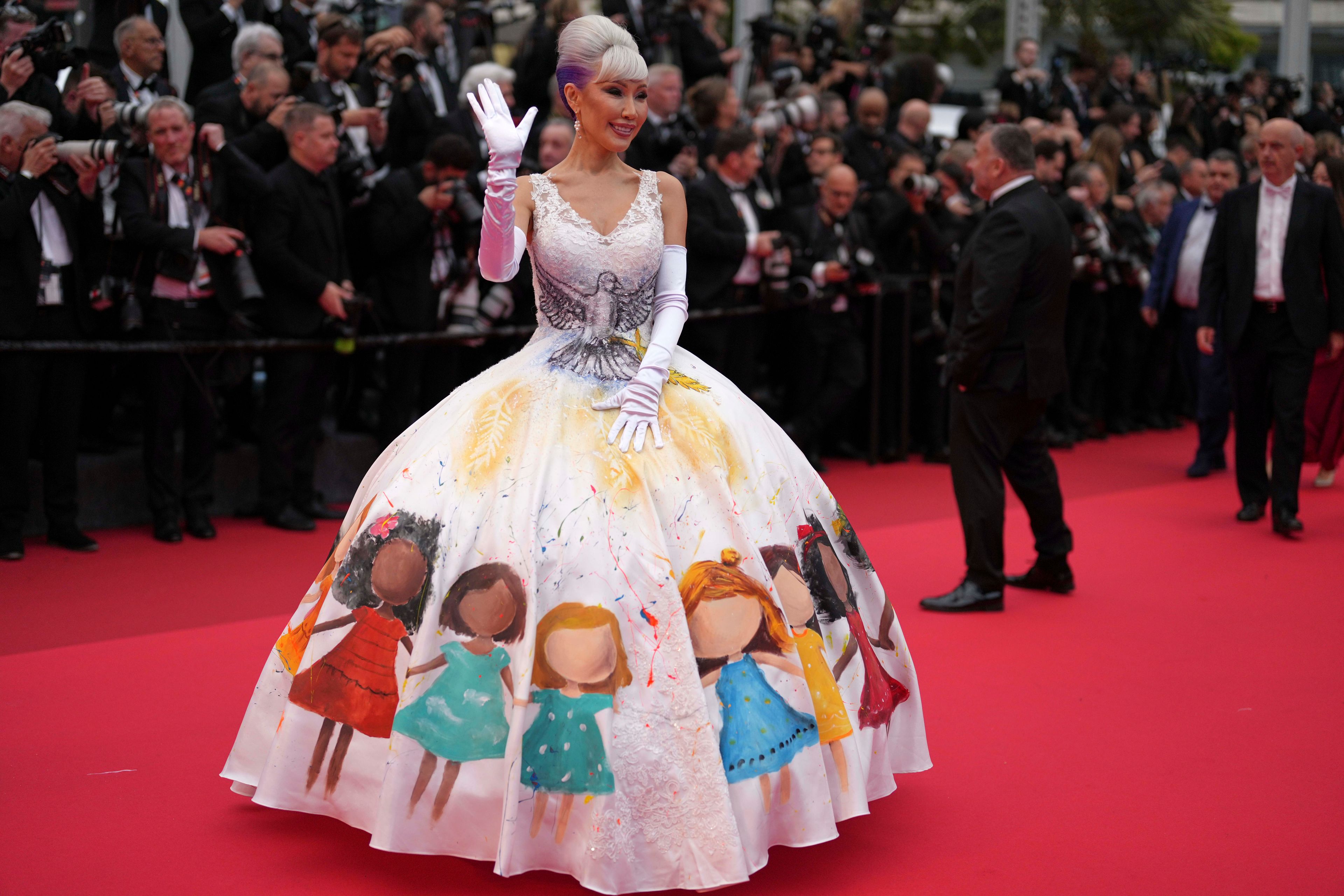 See the looks from Cannes' opening ceremony after the festiv...