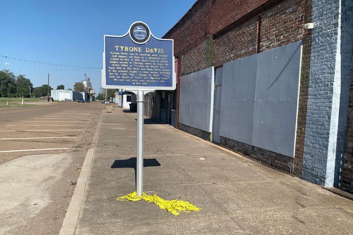 Mississippi school celebrations turn deadly as 6 people are...
