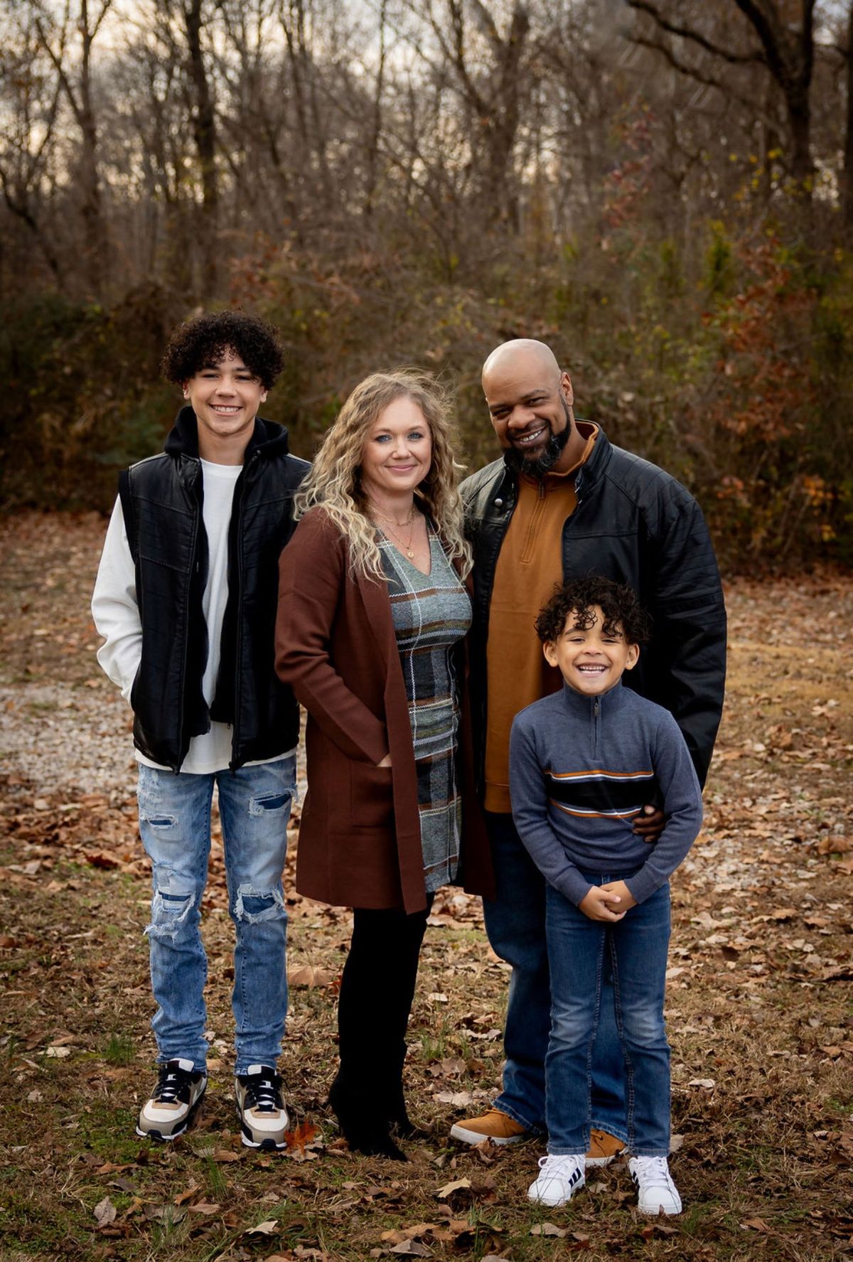 Outpouring of donations restores family's faith after devastating hous...
