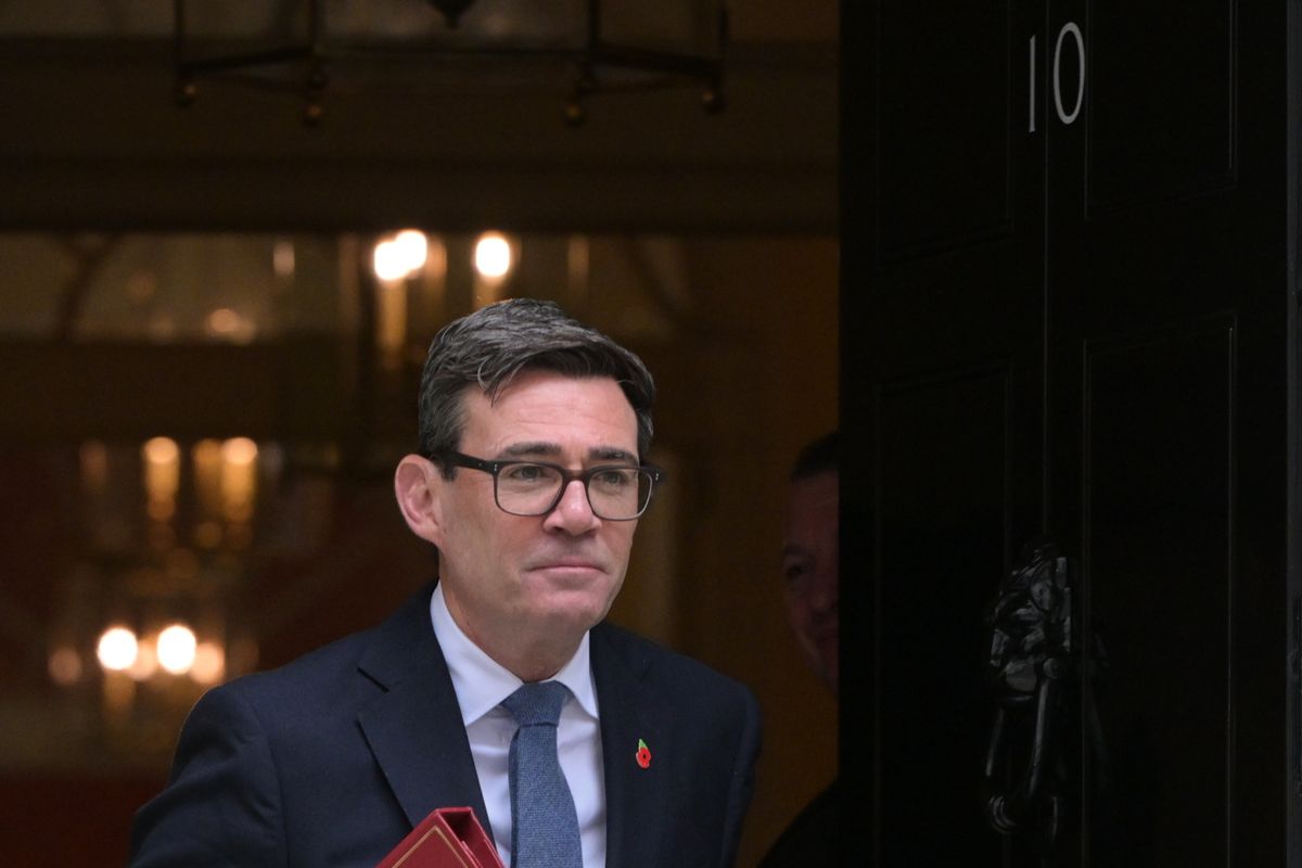 UK PM Andy Burnham considers formal government apology for slave trade