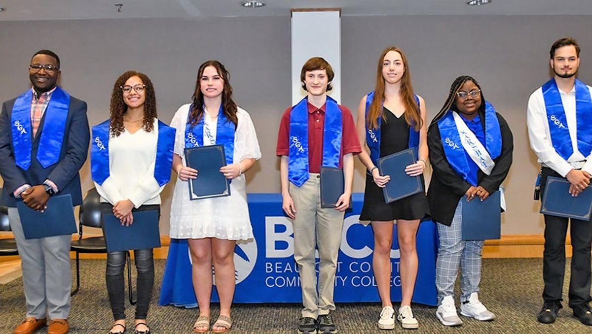 Top-performing students recognized at BCCC ceremony