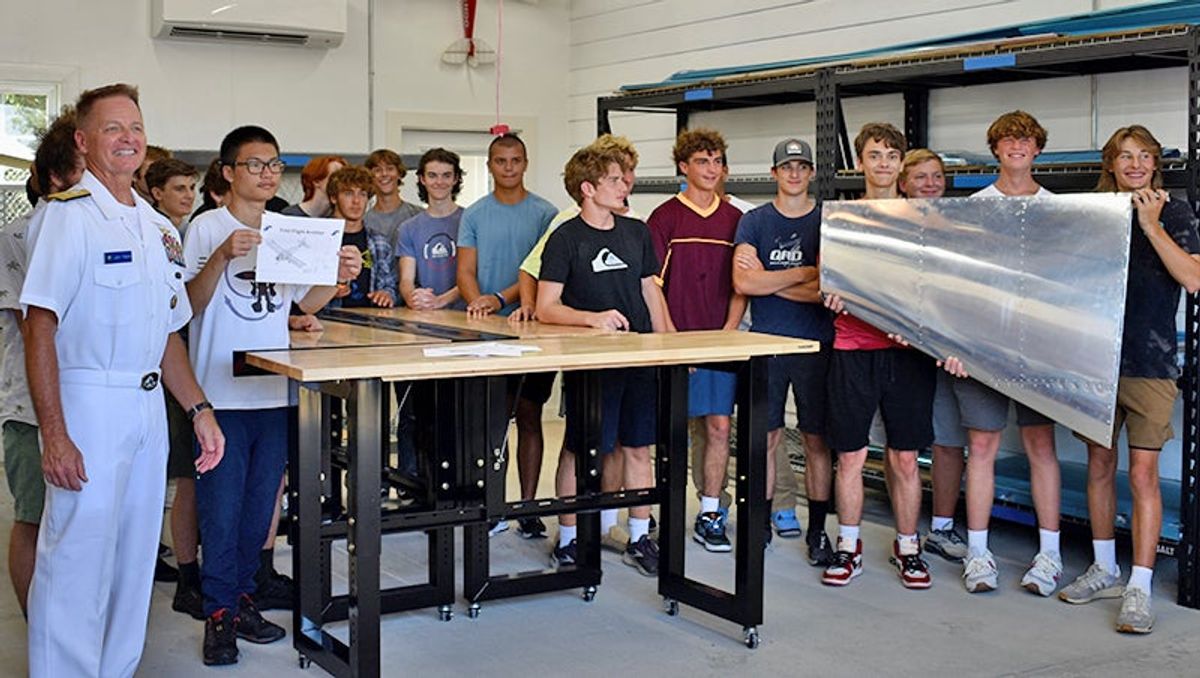 Dare County Schools launches aviation lab at Wright Brothers...