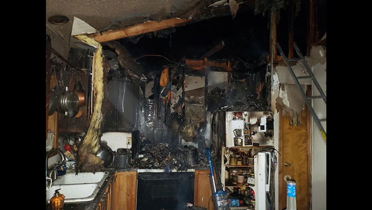 Thanksgiving night fire in Kill Devil Hills causes extensive damage, l...
