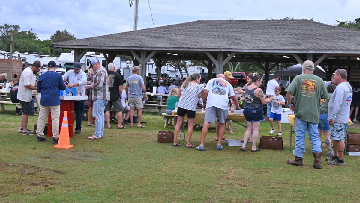 Oyster roast benefits Frisco-Buxton Pathway Project