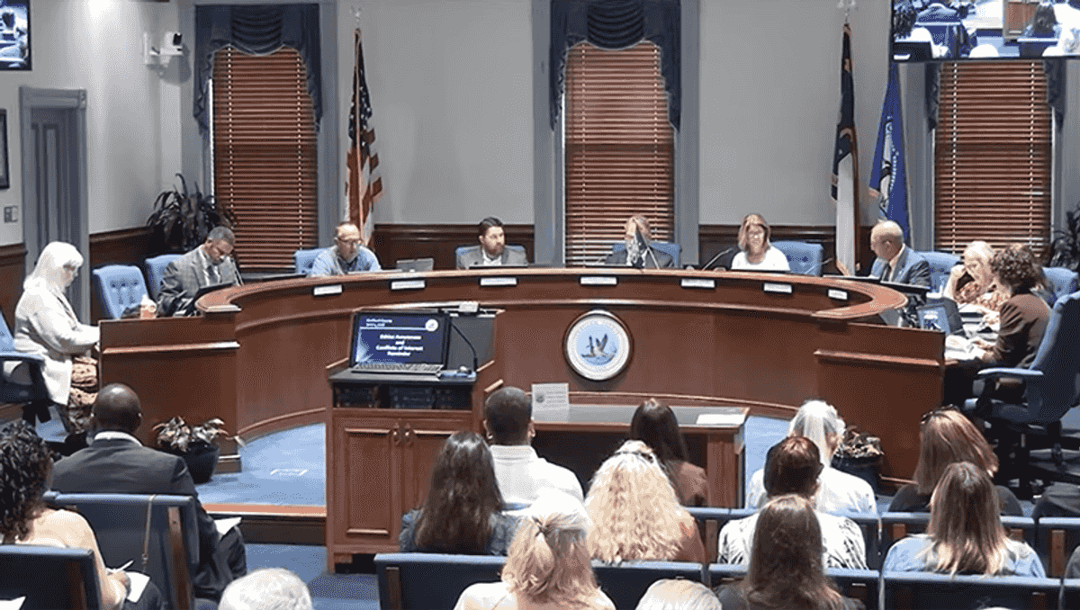 Currituck denies rezoning application, approves other items
