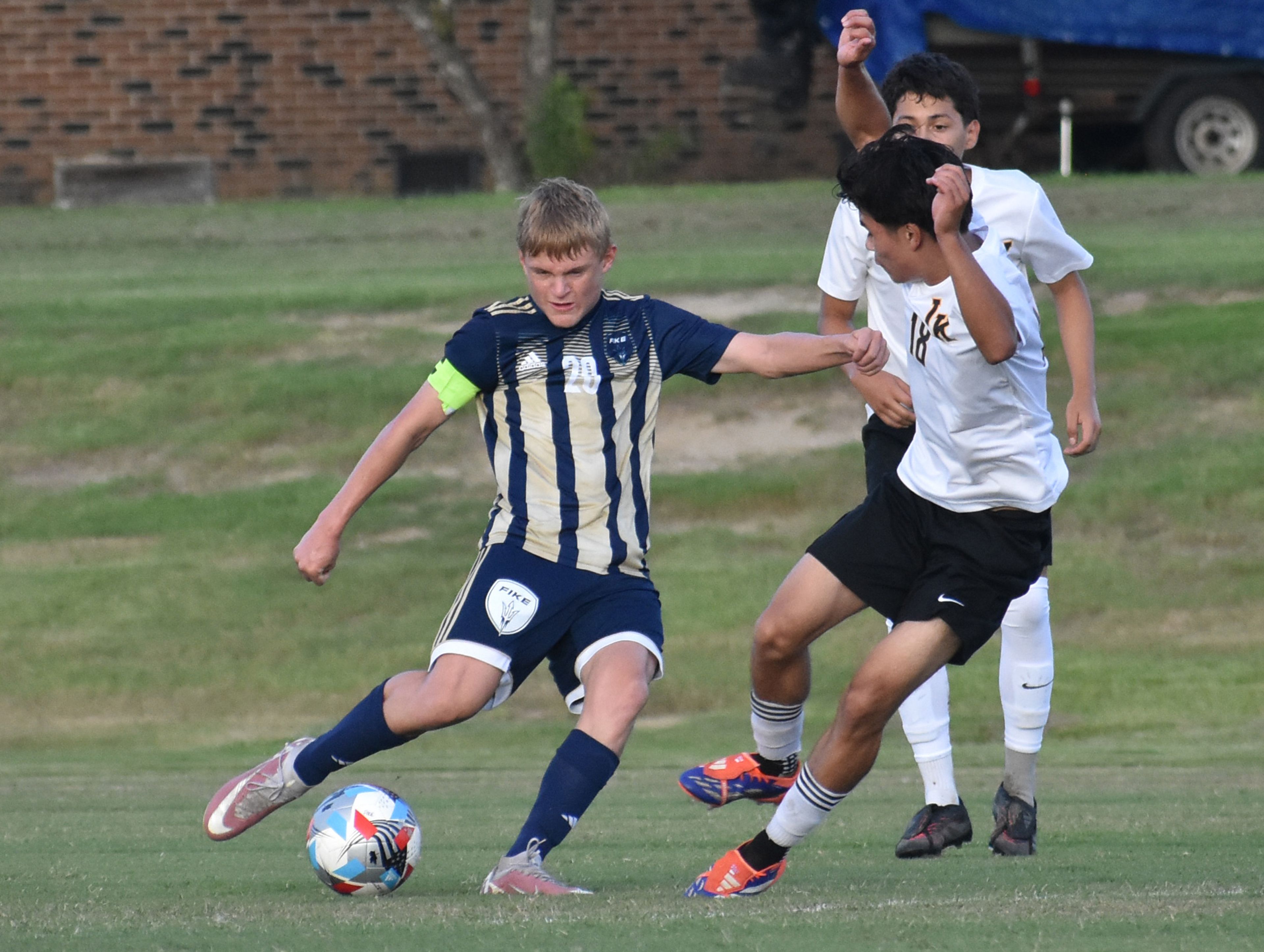 Demons can’t hold lead in 2-2 tie with James Kenan