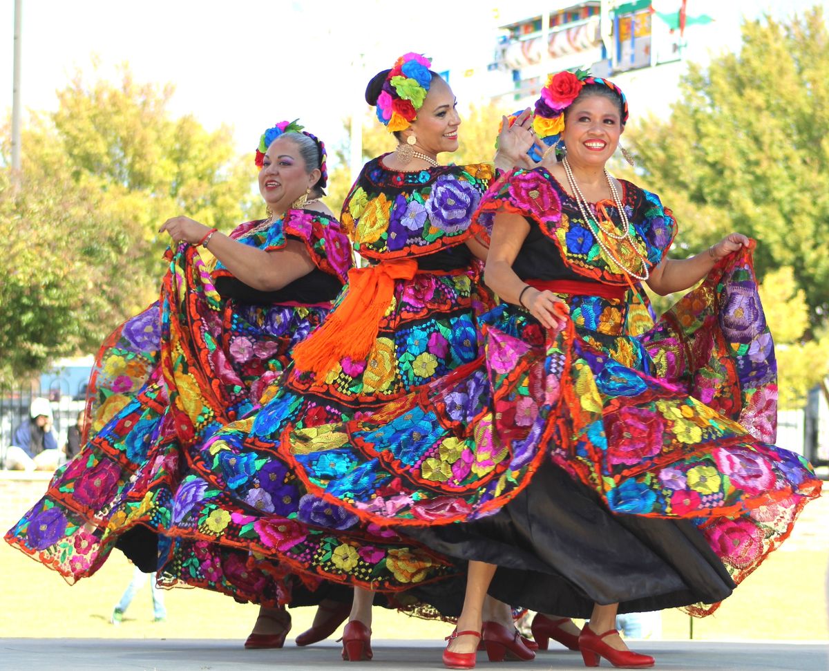 Festival celebrates Dia De Los Muertos