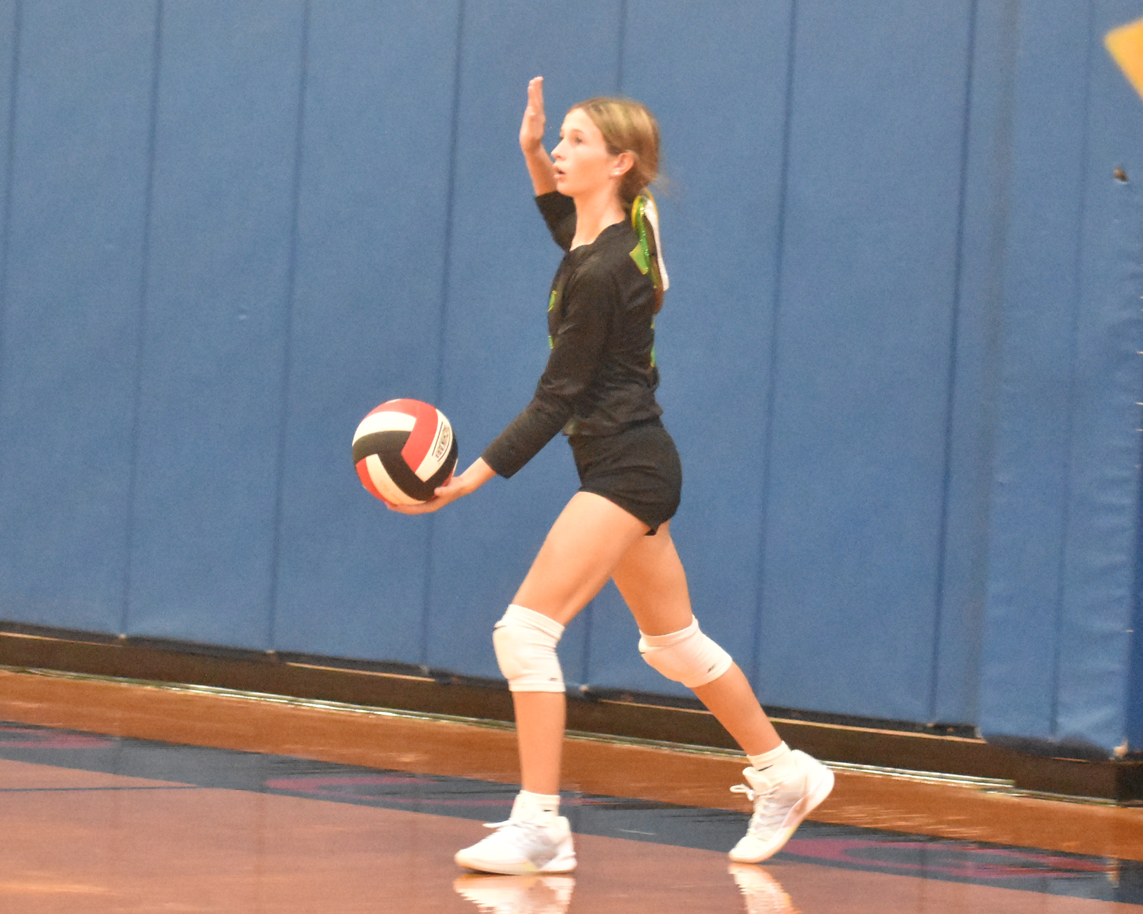 Wildcats take tough sweep of Cougars