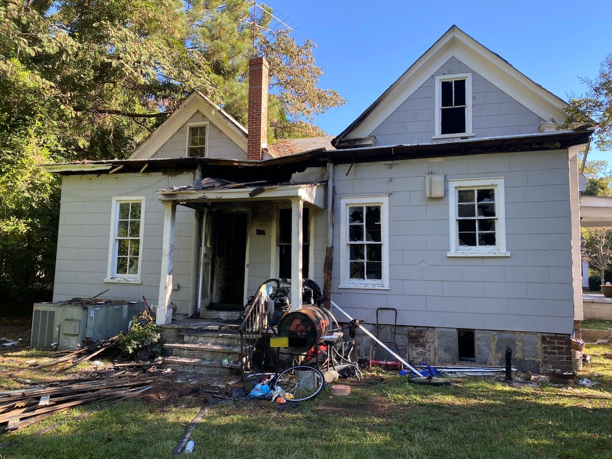 Fire, police officials investigate Vance Street fire