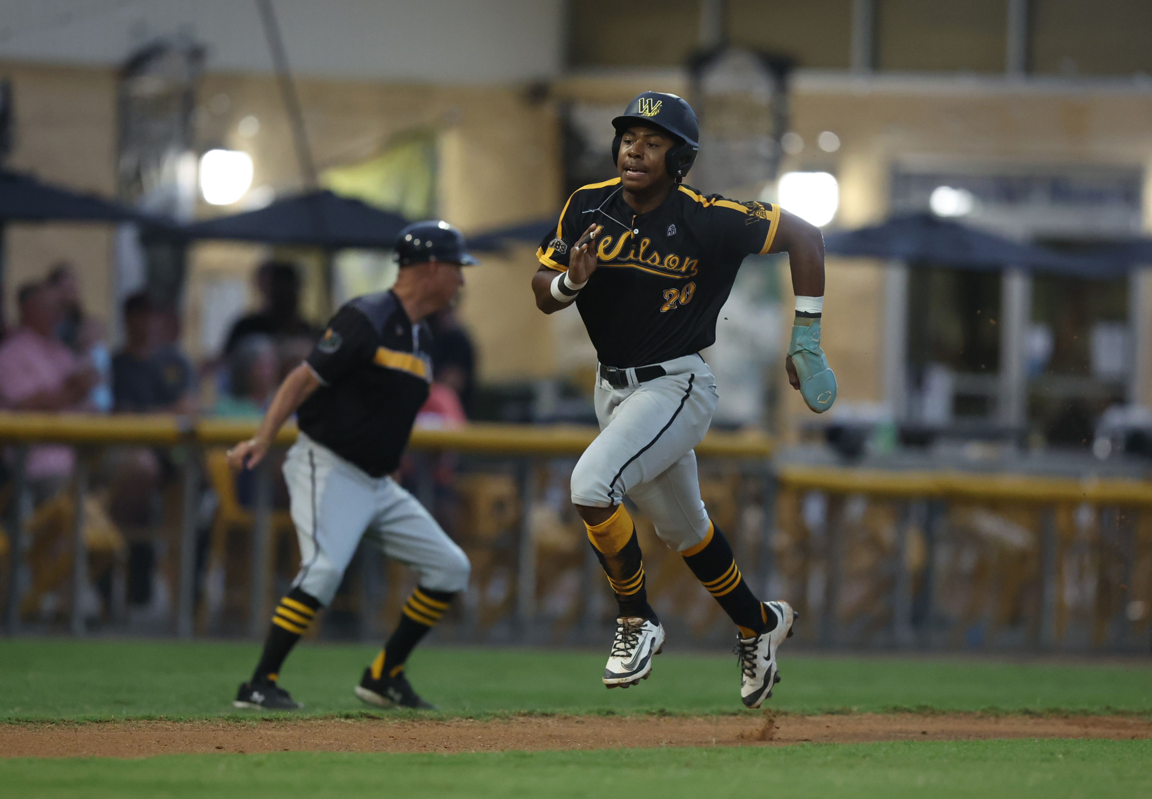 Tobs rally to beat Chili Peppers in CPL debut