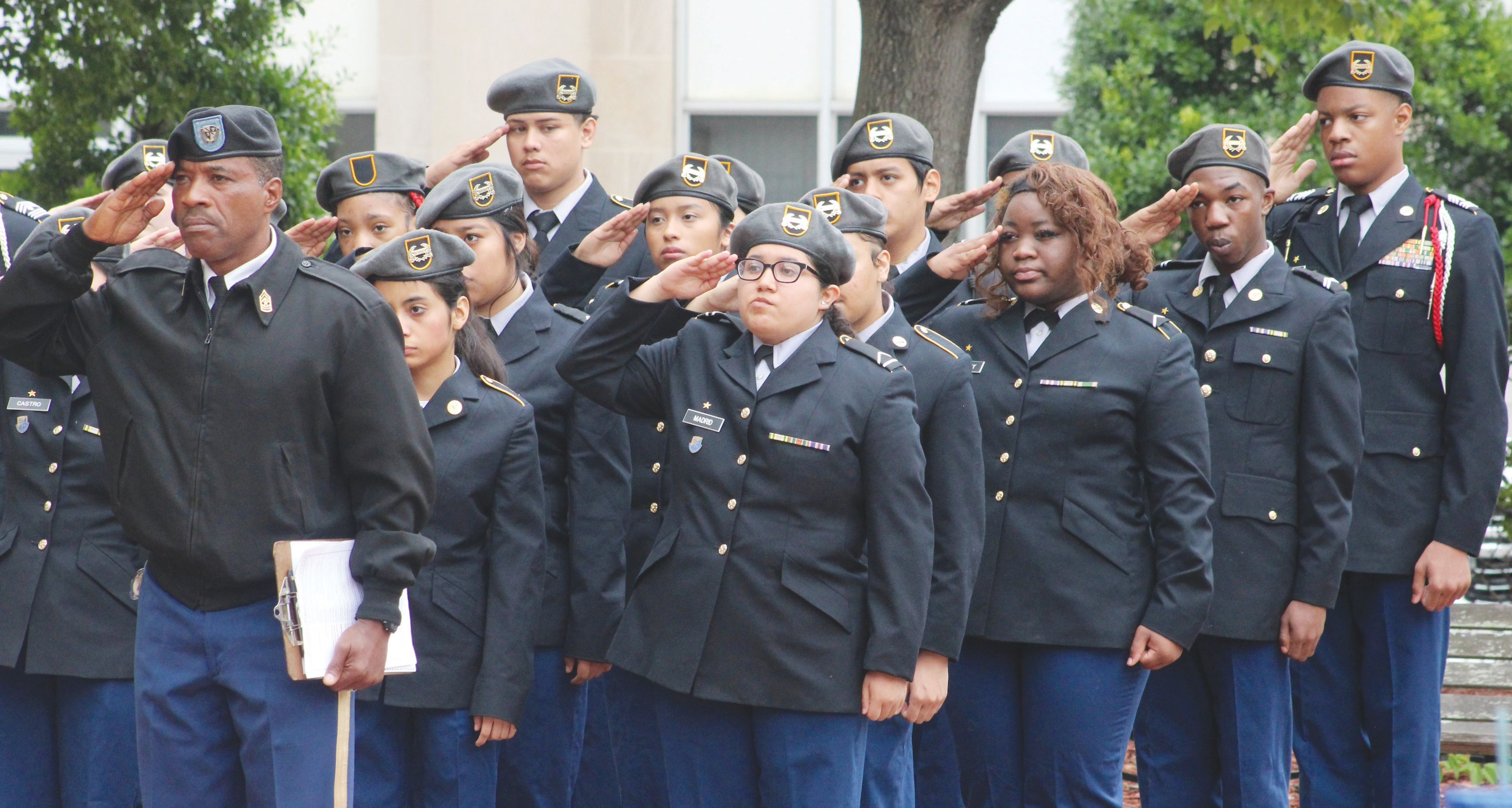 Wilson unites for Memorial Day salute