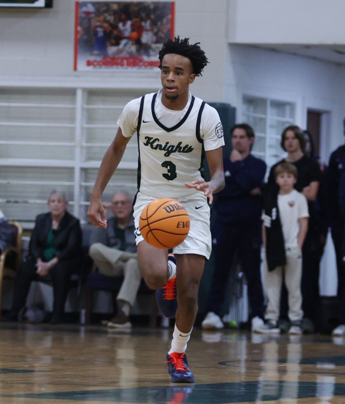 Edwards’ career-high highlights Senior Night romp at Greenfield