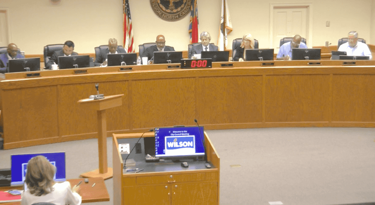 Council awards $186,000 in community grants, hears about energy saving program