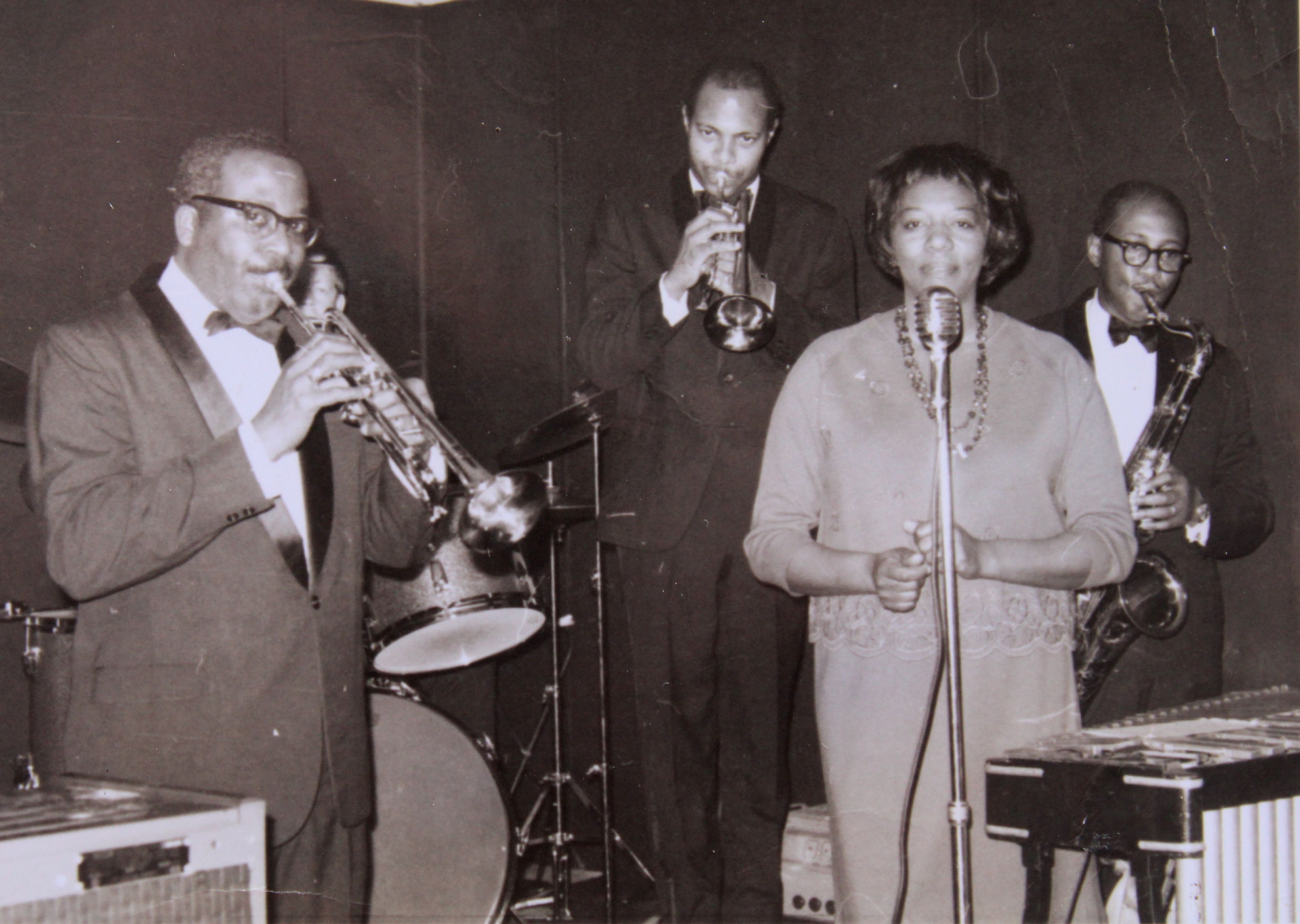Gloria Burks sings with The Monitors with Bill Myers at right, in the early 1960s. Photo courtesy of Bill Myers