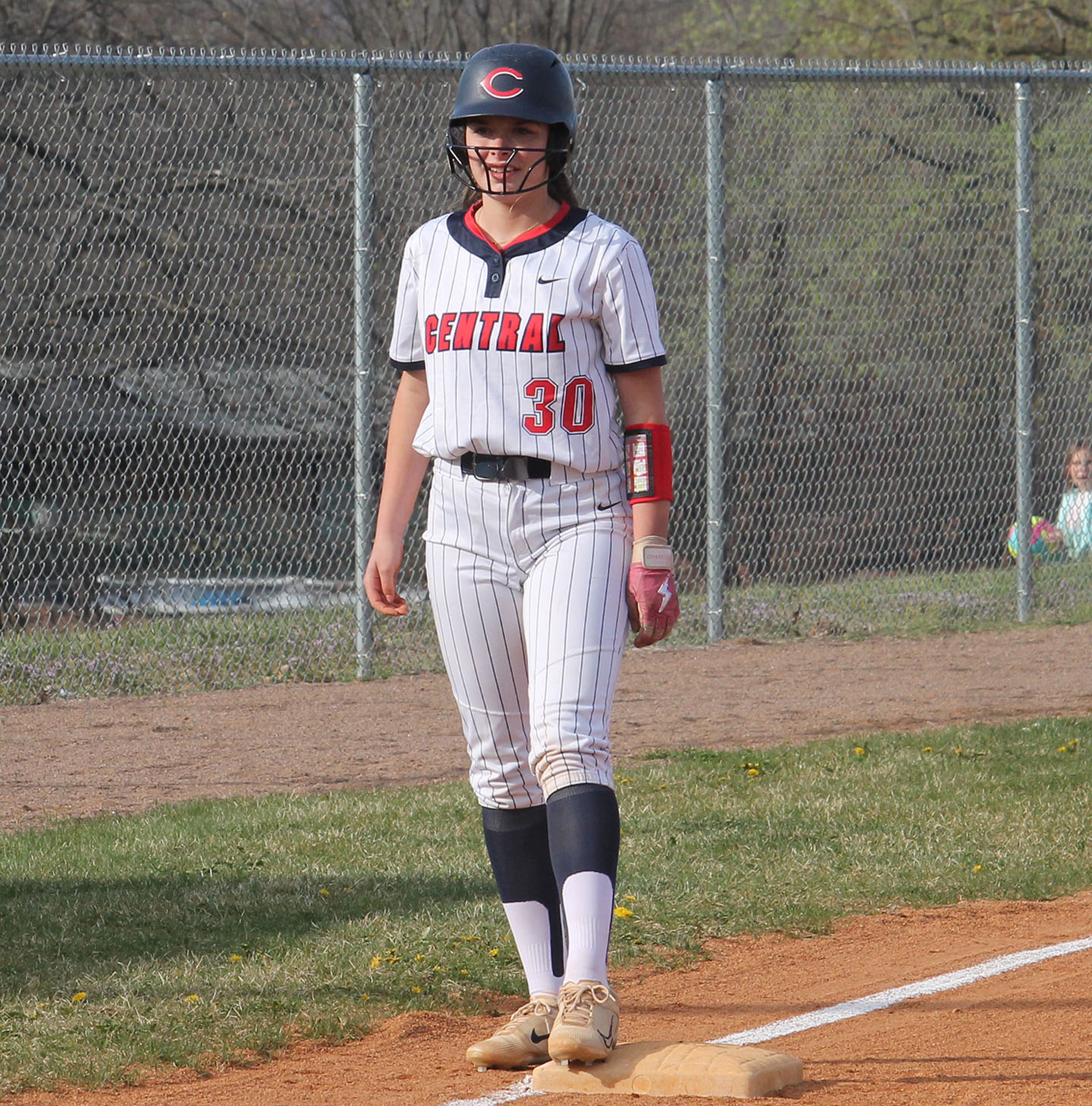 Monday Roundup:
Central withstands Ste. Gen. comeback for wild walk-off