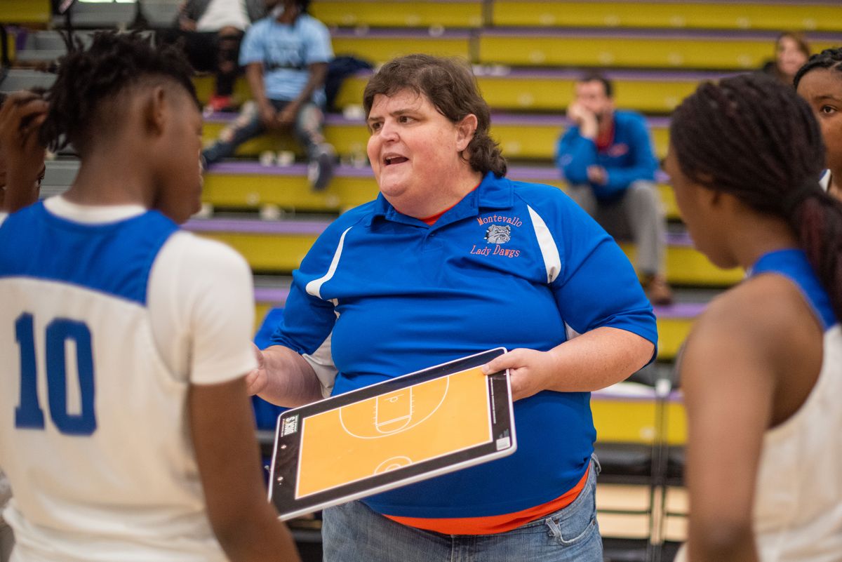 Tena Niven returns to Montevallo as head volleyball, softbal...
