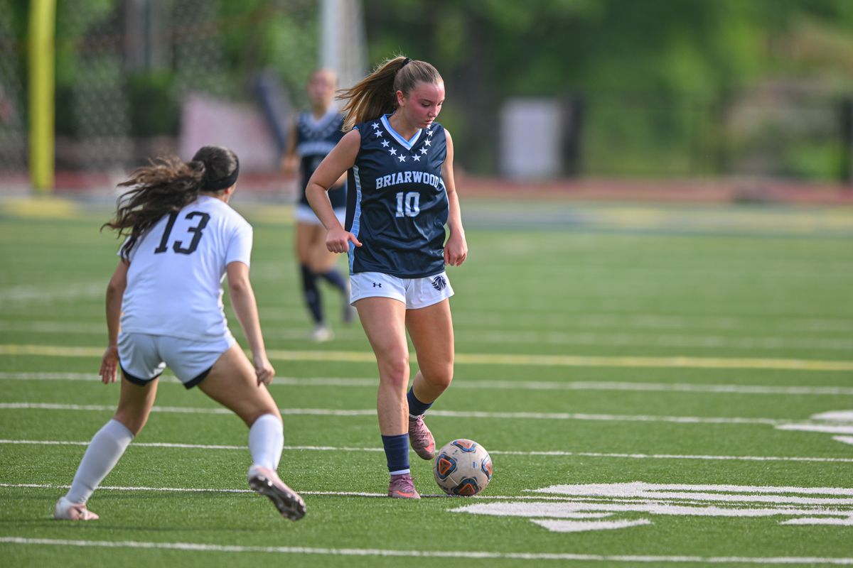 Girls soccer North-South teams include five county stars