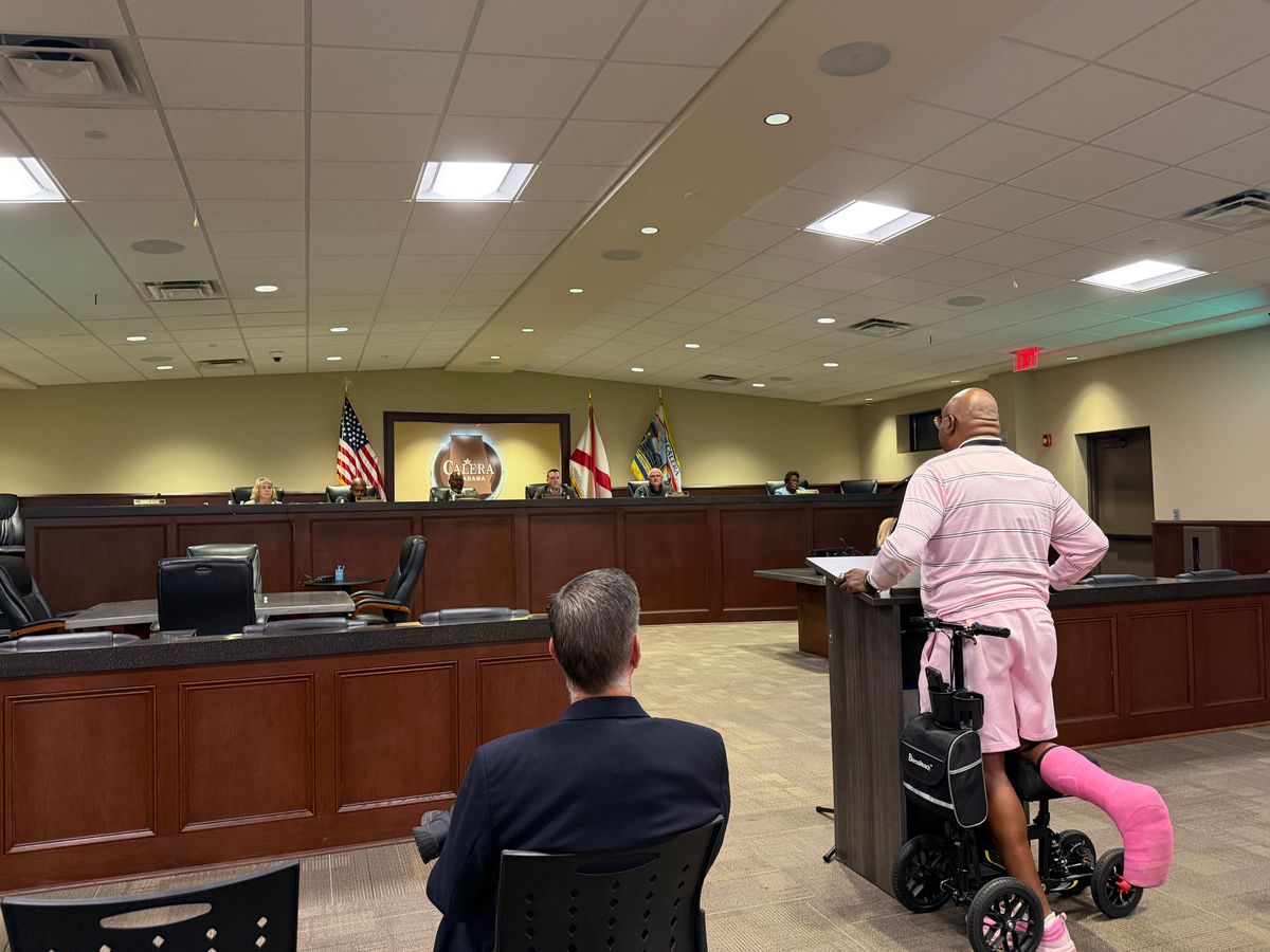 Calera mayor issues apology following alleged discriminatory...